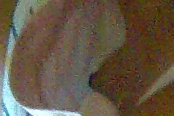 امرأة سمراء في سكسي نار بنات الكعب العالي يستمني كس مع لعبة الجنس