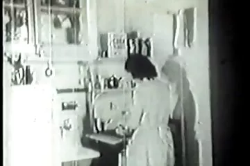 أول صب شرجي بين مقاطع سكسي نار الأعراق من امرأة سمراء