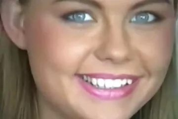 كما دفع صاحب صور سكسي عرب نار محل الرهن مبلغًا إضافيًا مقابل ممارسة الجنس
