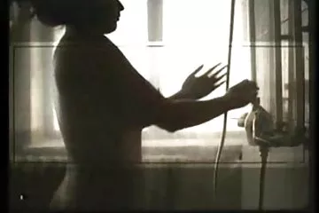 الزوجة في الزي الرسمي تمتص زوجها قصص سكسي نار مقيد