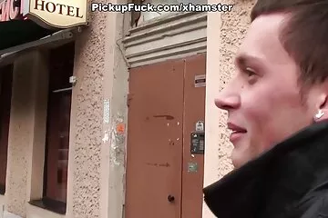 المداعبات الشفوية سكس عراقي نار لمثليات شابين جميلتين على السرير